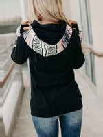 Cargar imagen en el visor de la galería, Black Long Sleeve Floral-Print Boho Sweatshirt
