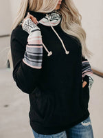 Cargar imagen en el visor de la galería, Black Long Sleeve Floral-Print Boho Sweatshirt
