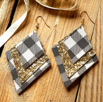 Cargar imagen en el visor de la galería, 3 Layered Sequin Plaid Leather Earrings
